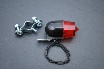 Osvetlenie zadné na dynamo TWN Vintage Frame (Black)